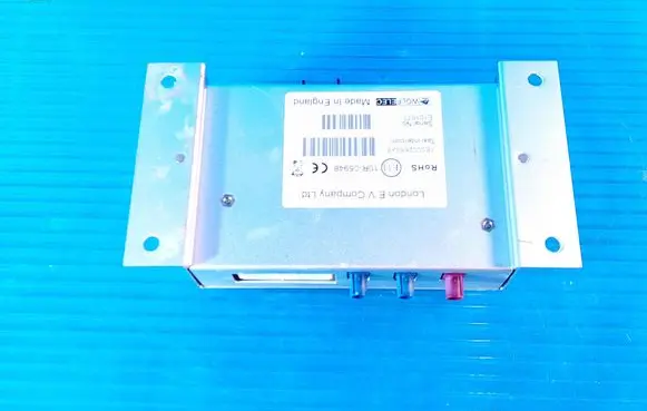 LEVC TX USB control unit 10R05948 E101677 1E0002683AE