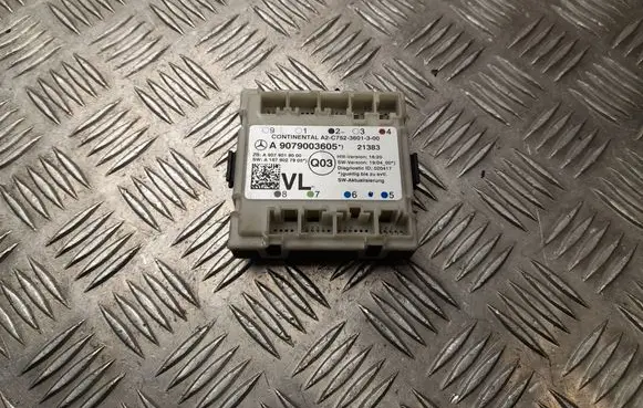 Mercedes-Benz Sprinter W907 W910 Door control unit/module A9079003605