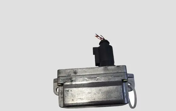 Volkswagen Touareg I ESP acceleration yaw rate sensor 7H0907652