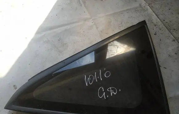 Nissan Murano Z50 Rear side window as2