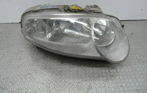 Alfa Romeo 147 Headlight/headlamp 468261940 0301186202
