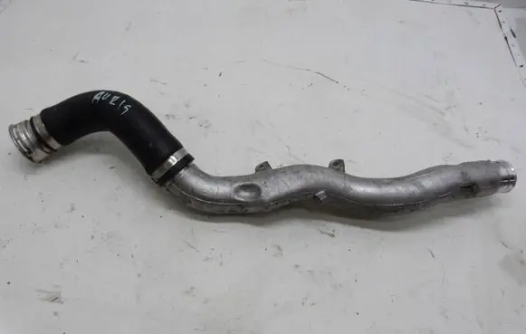Toyota Auris 150 Air intake hose/pipe