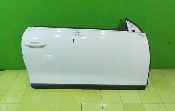 Volkswagen Scirocco Front door PRZOD PRAWE