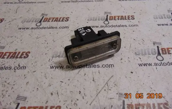 Mercedes-Benz E W211 Number plate light A2038200256