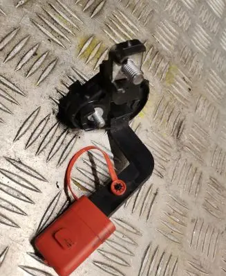 Positive cable (battery)