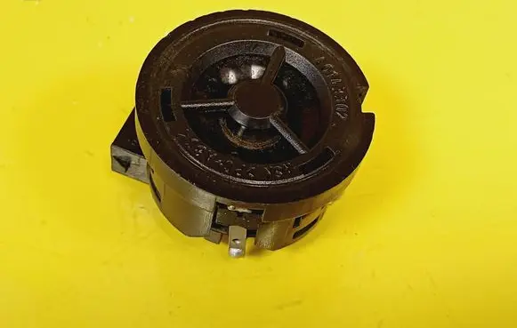 Opel Corsa D Front door high frequency speaker A0143302