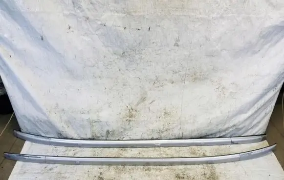 KIA Carens IV Roof bar rail
