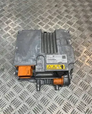 Mercedes-Benz Vito Viano W447 Voltage converter inverter A0009009721