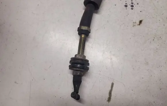 Mazda 5 Front door lower hinge