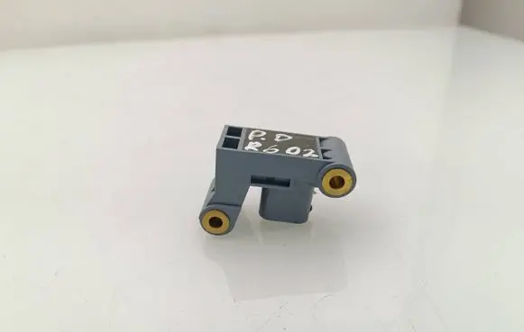 BMW 7 F01 F02 F03 F04 Airbag deployment crash/impact sensor 9159314 001586 12A809BB