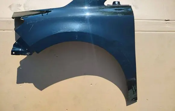 Mercedes-Benz Citan II W420 Fender 625618249R