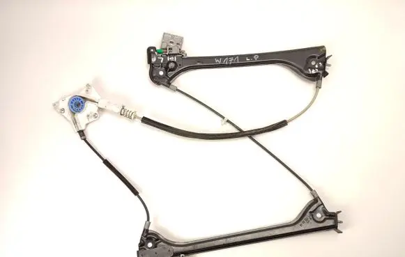 Mercedes-Benz SLK R171 Front door window regulator with motor 1717200346 A1717200346 20260205HCR1536