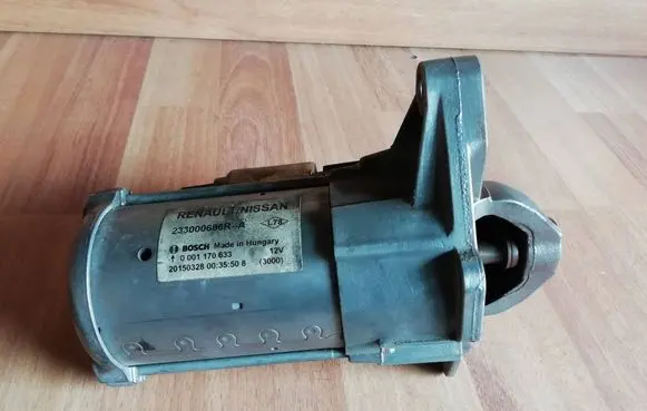 Renault Espace V (RFC) Starter motor 233000686R 0001170633 0001A02482