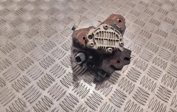 Volvo S60 Fuel injection high pressure pump 0445010043 8642778 038605