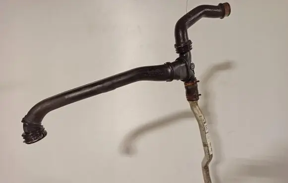 Porsche Cayman 987 Engine coolant pipe/hose 99710671102