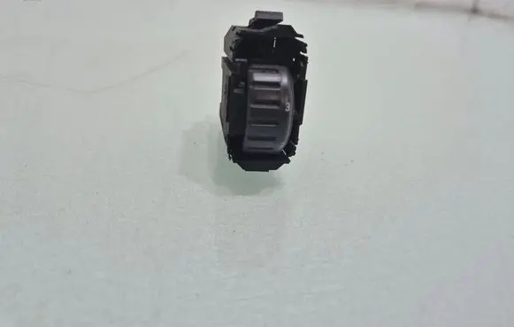 Iveco Daily 3rd gen Headlight level height control switch 28610210 0307851