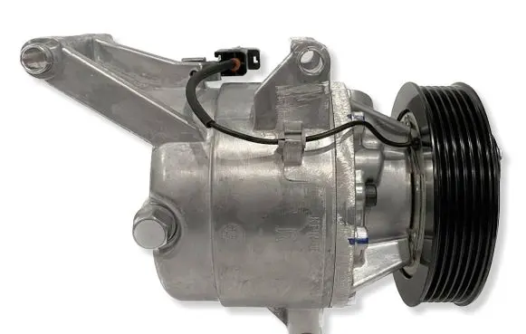 Mazda 2 Air conditioning (A/C) compressor (pump) DB5H61450 T965223A