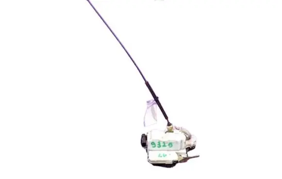 Seat Cordoba (6L) Front door lock