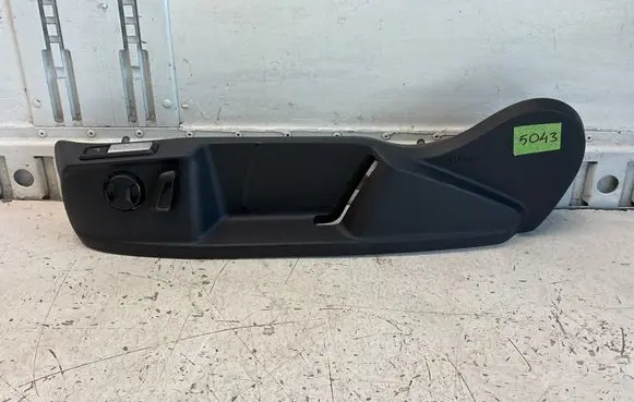 Volkswagen PASSAT B8 Seat trim 3G0881317C 3C0881317A 3G0881317A
