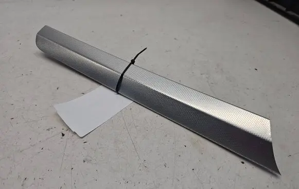 Audi Q7 4L Front door trim bar 4L0867410