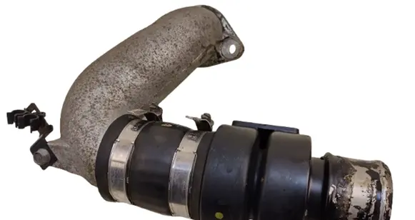 Nissan Pathfinder R51 Turbo air intake inlet pipe/hose