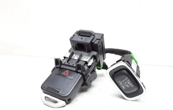 Volvo V40 Ignition lock 28227917 AH4N15607AE