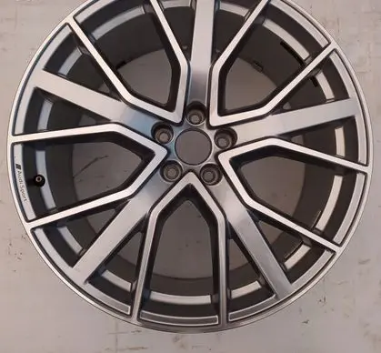 Audi e-tron R21 alloy rim 4KE601025C