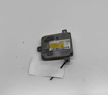 Volkswagen PASSAT B7 LED ballast control module 8K0941597B