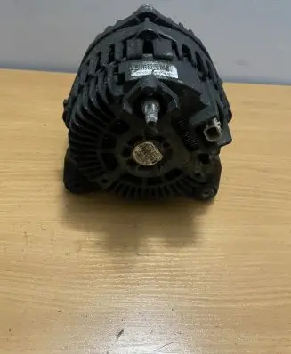 Renault Master III Generator/alternator 231001822R