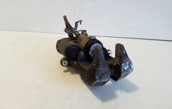 BMW i4 Rear brake caliper