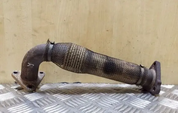 Volkswagen Touareg I Other exhaust manifold parts 