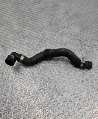 Engine coolant pipe/hose