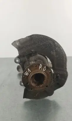 BMW 5 E60 E61 Front wheel hub spindle knuckle 6760954