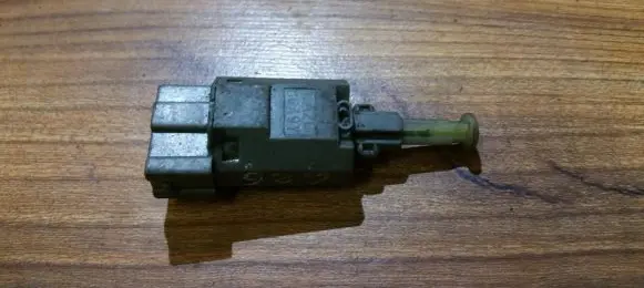 Mazda 626 Brake pedal sensor switch ga2c6649y