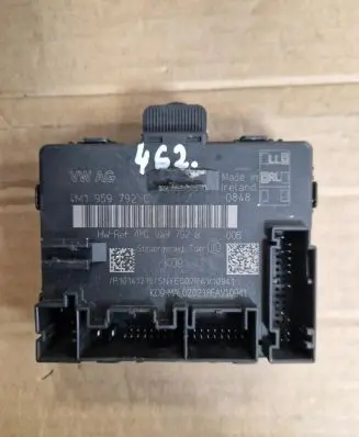 Volkswagen Touareg III Door control unit/module 4M1959792C