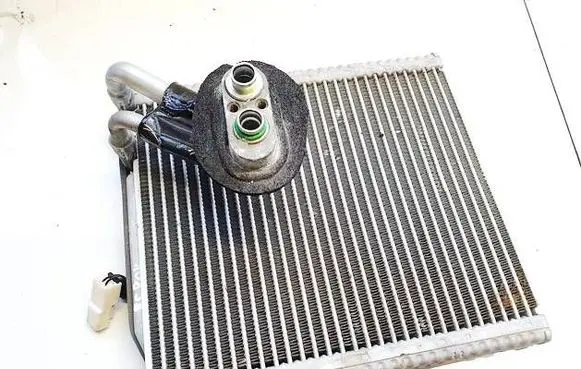 Hyundai Ioniq A/C cooling radiator (condenser)