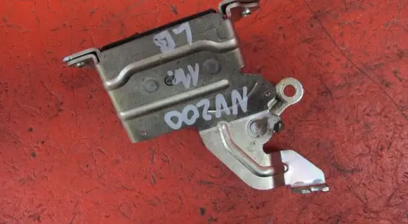 Nissan NV200 Sliding door lock 
