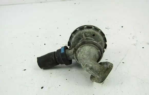 Audi A6 S6 C8 4K EGR valve 