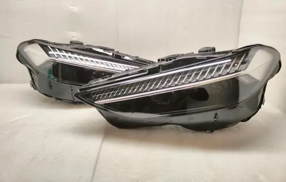 Audi A5 Headlight/headlamp