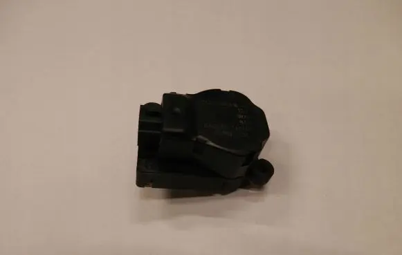 Ford S-MAX Air conditioning/heating control unit 3M5H19E616ABOE