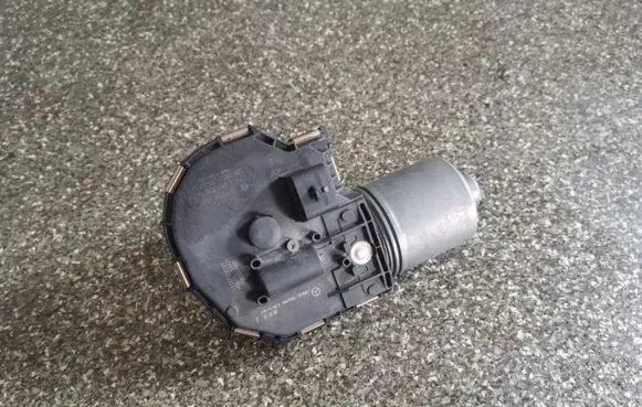 Wiper motor