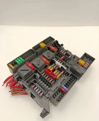Mini Clubman F54 Fuse module 9360501