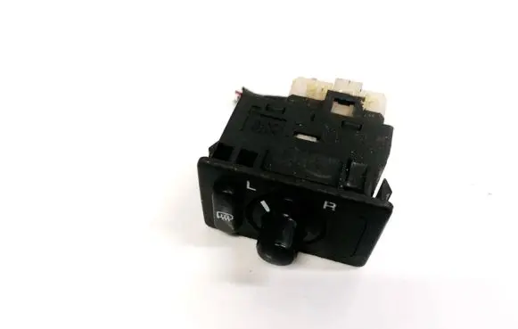 Nissan Almera Wing mirror switch