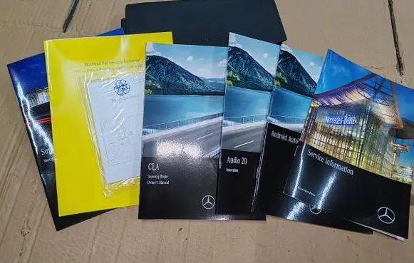Mercedes-Benz CLA C117 X117 W117 User manual