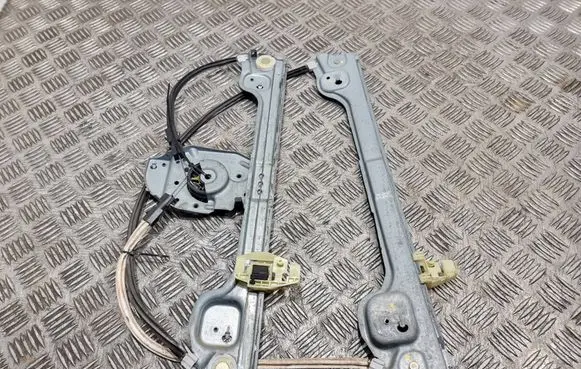 Peugeot 1007 Front door electric window regulator 118357