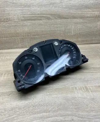 Volkswagen PASSAT B6 Speedometer (instrument cluster) 3C0920871E A2C53194181