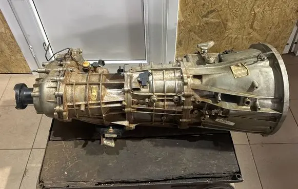Jeep Wrangler Manual 6 speed gearbox P05106257AD 5106257AD 68321885AC
