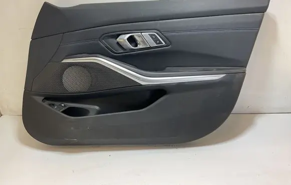 BMW 3 G20 G21 Front door card panel trim 3390654