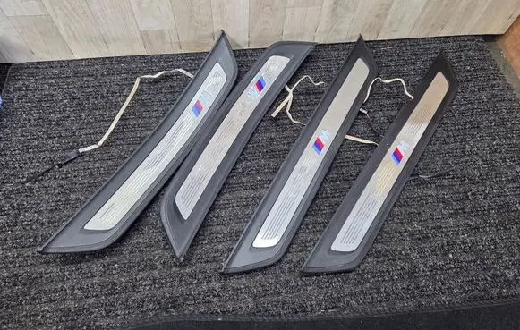 BMW 5 G30 G31 G38 Front sill trim cover 8061056 8064906 8064905