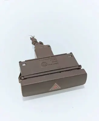 Volkswagen PASSAT B7 Hazard light switch 3aa953509